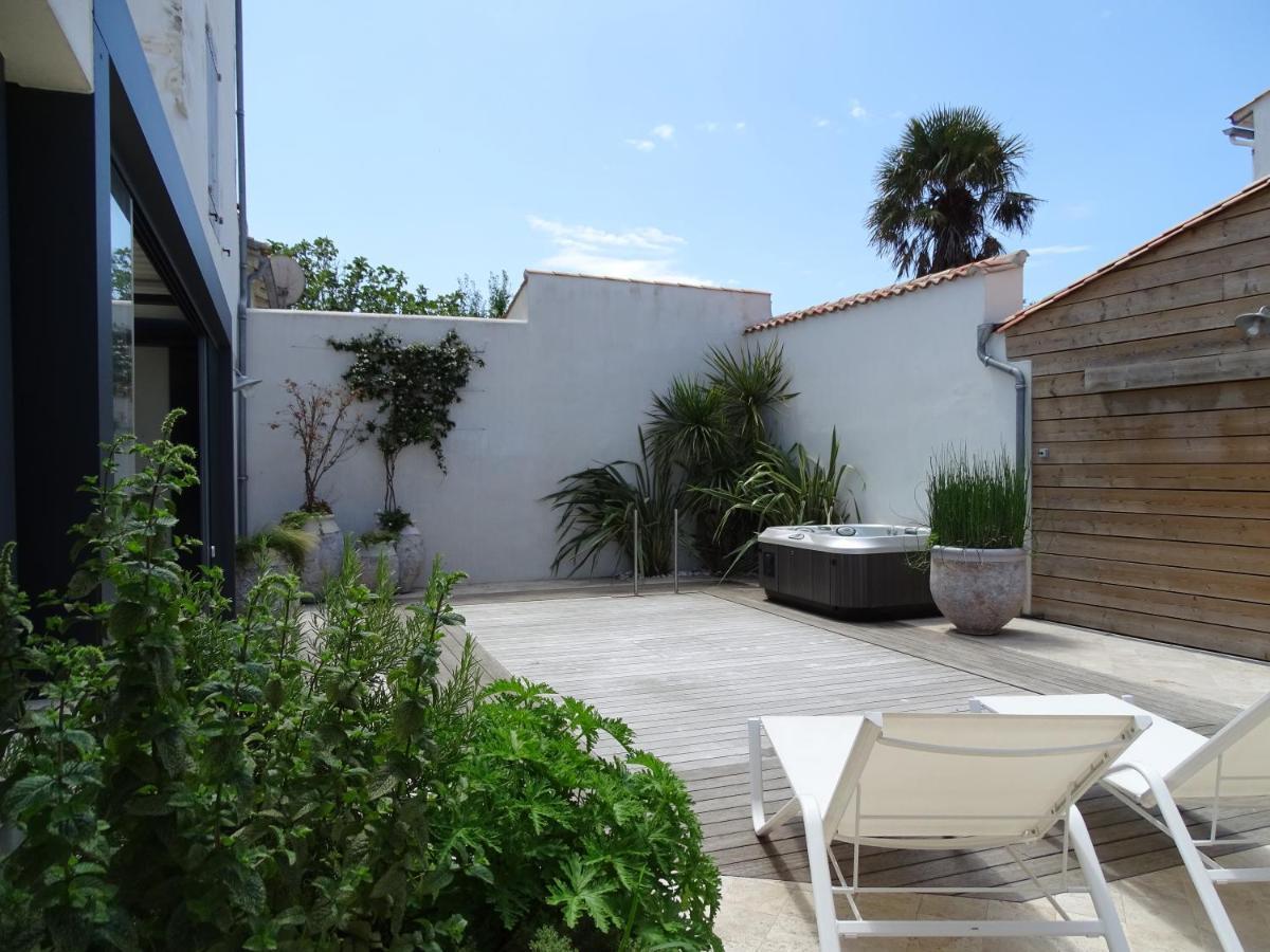 Maison Le Clos Neraud Avec Piscine Et Spa Saint-Martin-de-Re Exterior photo
